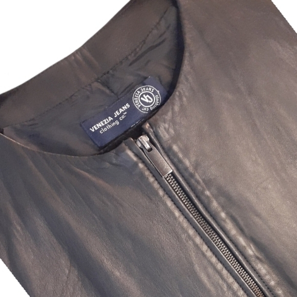 Genuine Leather Women's Vest Matte Black Size 18/20 - Picture 3 of 7